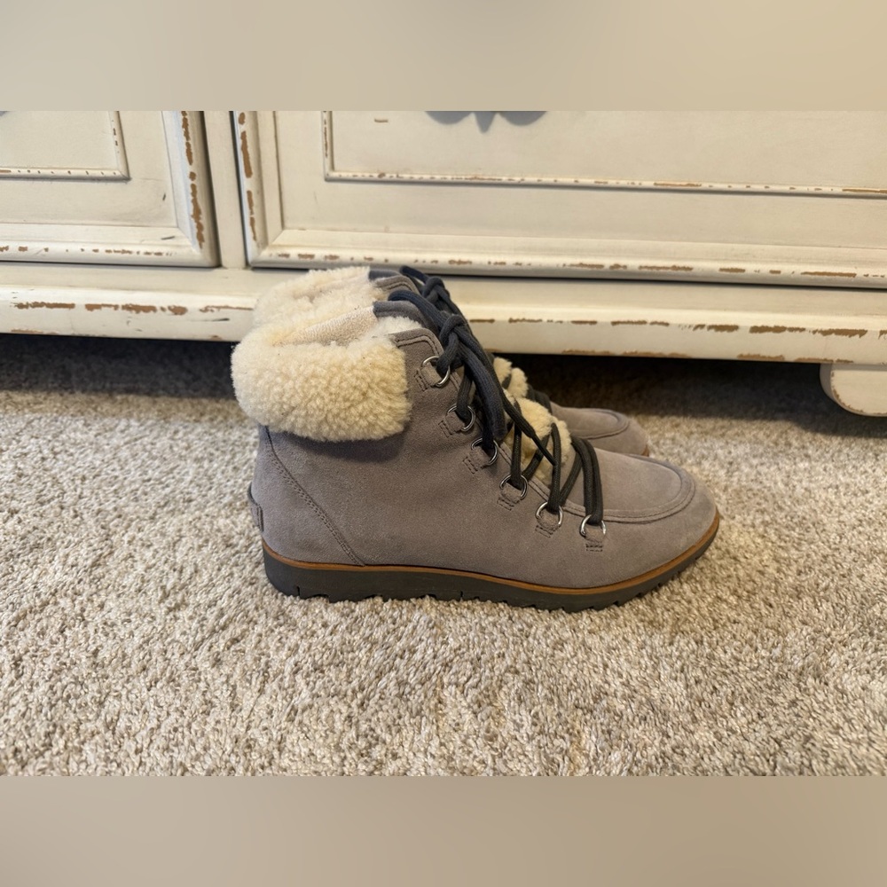 Sorel Harlow Lace Cozy Ankle Boot, Women's Size 9 Gray MSRP $170 - Picture 4 of 8